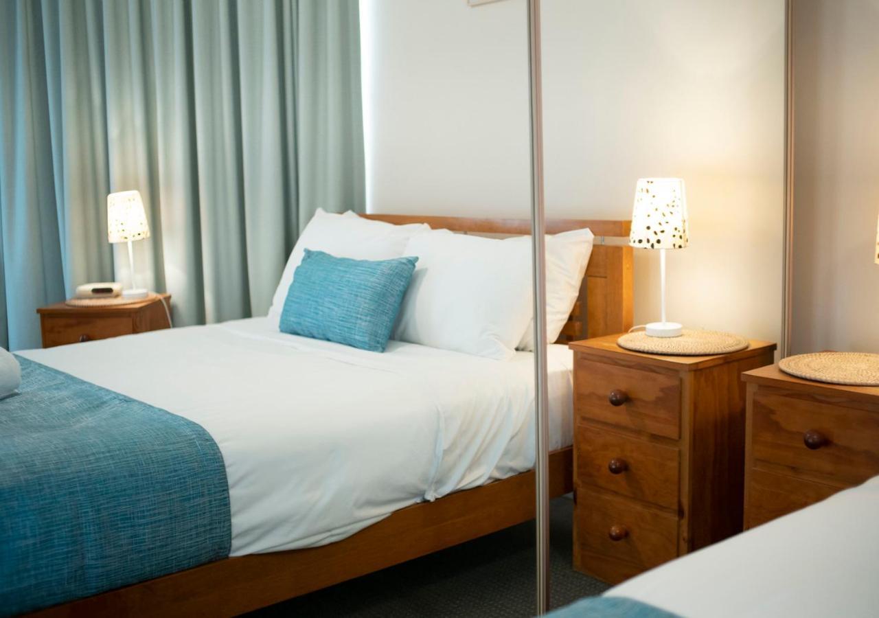 Foreshore Beachfront Apartments Gold Coast Exterior foto